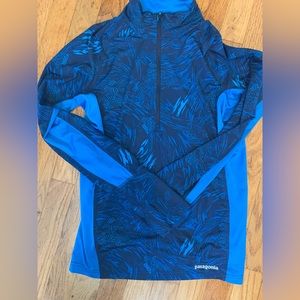 Women’s Patagonia Capilene, Small